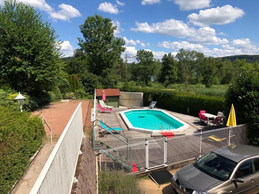 Maison/Gite Familial Dans Le Jura A 200M Du Lac Avec Piscine Privee Marigny  Экстерьер фото