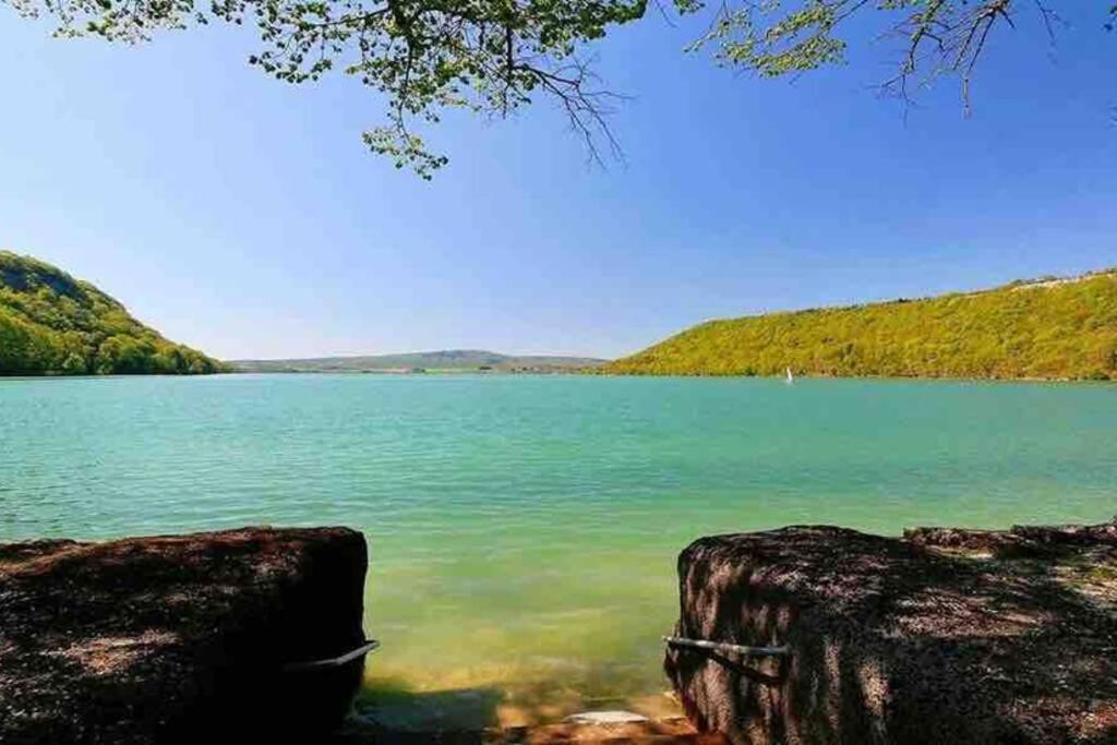 Maison/Gite Familial Dans Le Jura A 200M Du Lac Avec Piscine Privee Marigny  Экстерьер фото