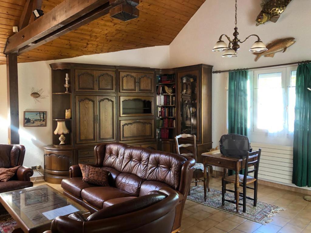 Maison/Gite Familial Dans Le Jura A 200M Du Lac Avec Piscine Privee Marigny  Экстерьер фото